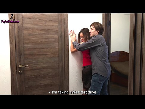 ❤️ Seksi agent za nekretnine senzualno trza svoju macu i jebe dok prodaje svoj stan - Krempai ❤️❌ Domaći porno kod nas ❌️❤