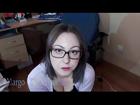 ❤️ Seksi djevojka s naočalama duboko siše dildo na kameri ❤️❌ Domaći porno kod nas ❌️❤